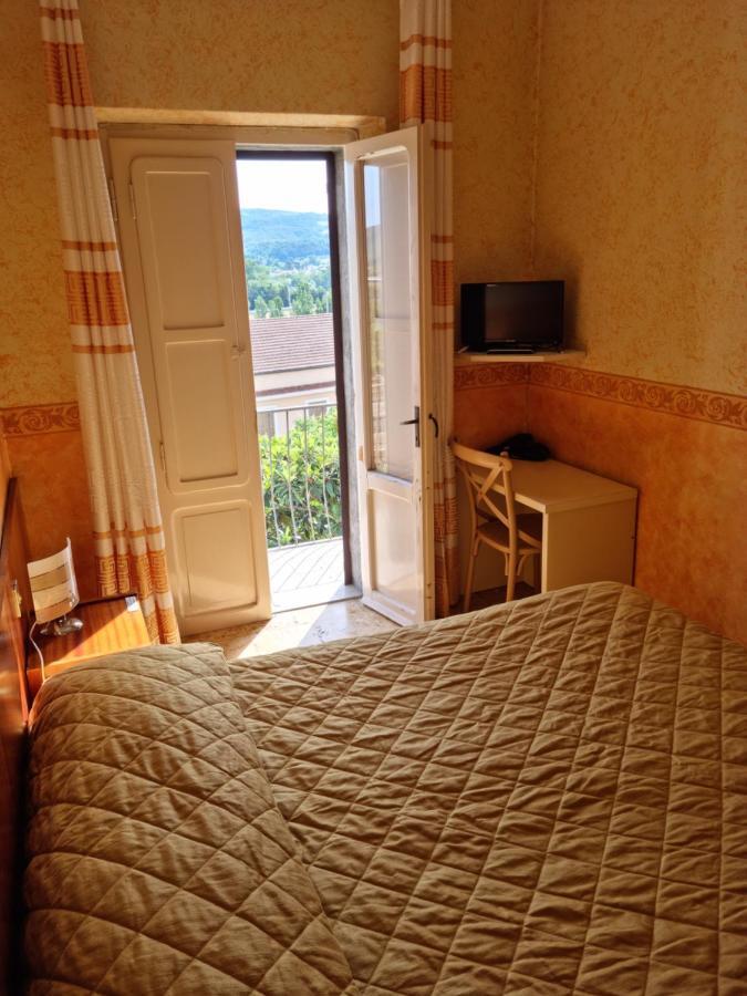 Hotel La Nuova Pergoletta Orvieto Extérieur photo